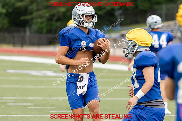 TITAN FOOTBALL PRACTICE2023-16