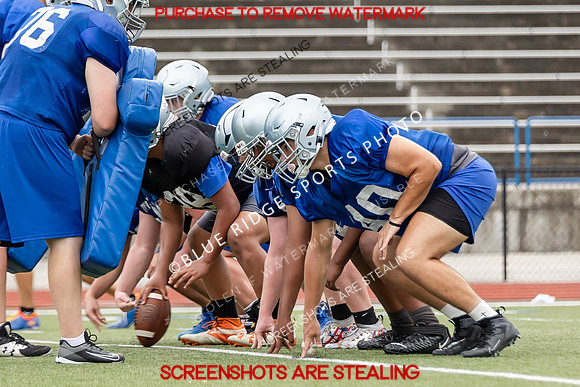 TITAN FOOTBALL PRACTICE2023-20