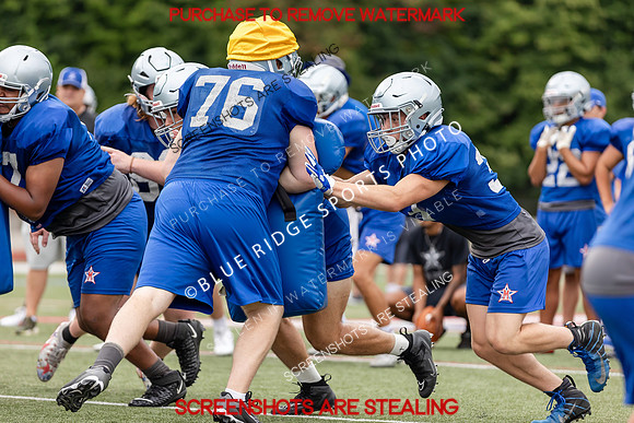 TITAN FOOTBALL PRACTICE2023-27