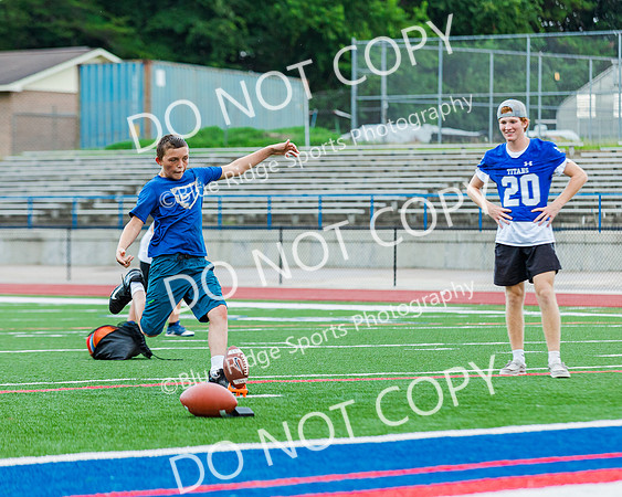 youth football camp 7.27.21 (1 of 25)