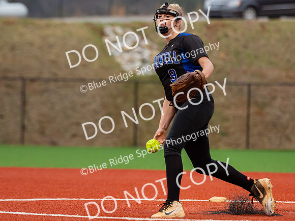 LADY TITANS SOFTBALL SCRIMMAGE 2.25.2020 (16 of 18)