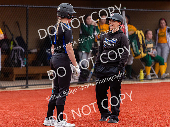 LADY TITANS SOFTBALL SCRIMMAGE 2.25.2020 (7 of 18)