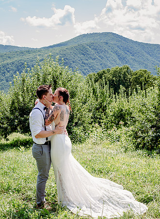 ALEXX & TROY MARRIED- Blue Ridge Love Stories (85 of 242)