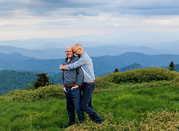 (112 of 117) ROAN MOUNTAIN ENGAGEMENT -BLUERIDGELOVESTORIES