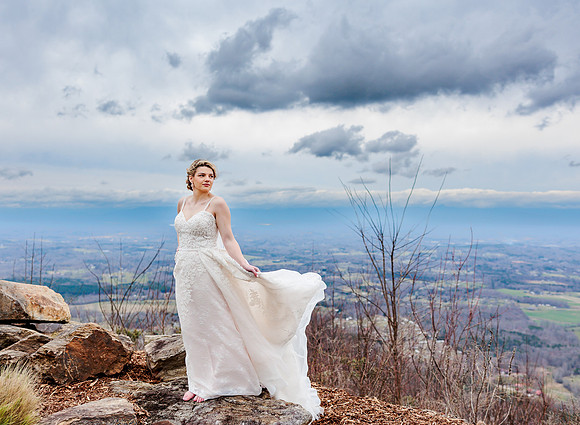(22 of 26) BRIDAL SESSION-BLUERIDGELOVESTORIES